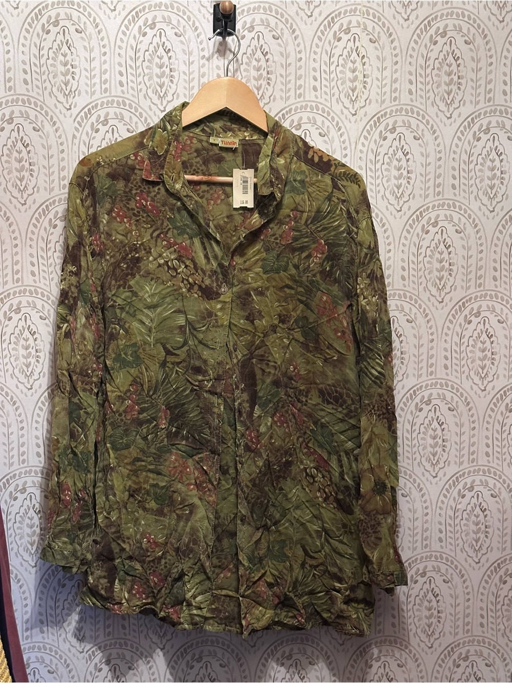 TianelloTunic-Style Green Floral Button-Up Top NWT
